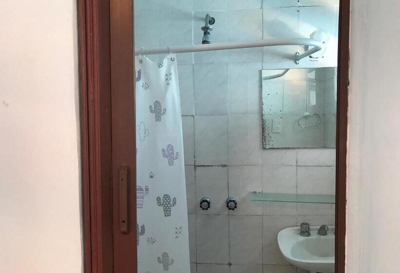 공동 객실, Yanquetruz