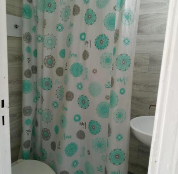 스탠다드 발코니 룸, Yanquetruz