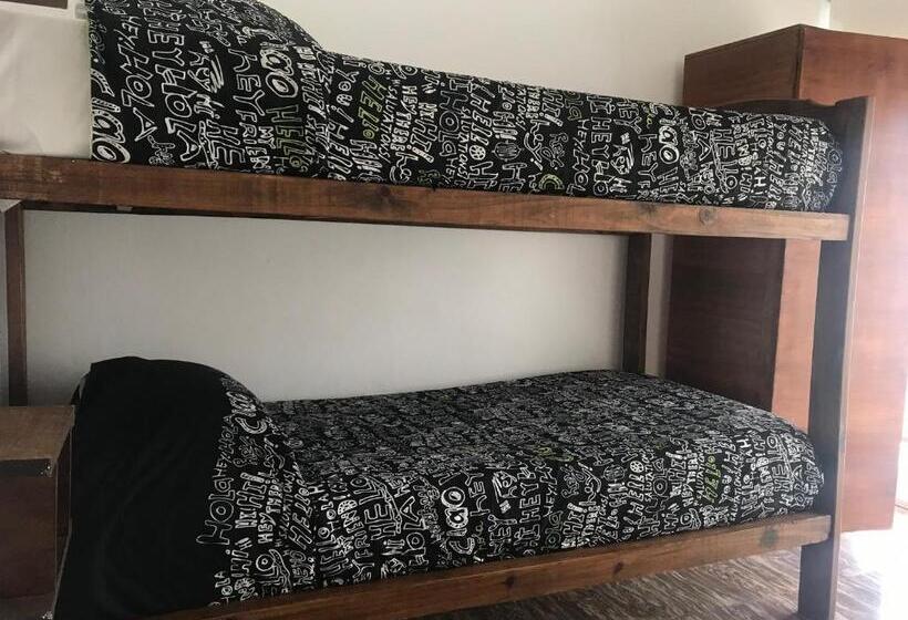 스탠다드 발코니 룸, Yanquetruz