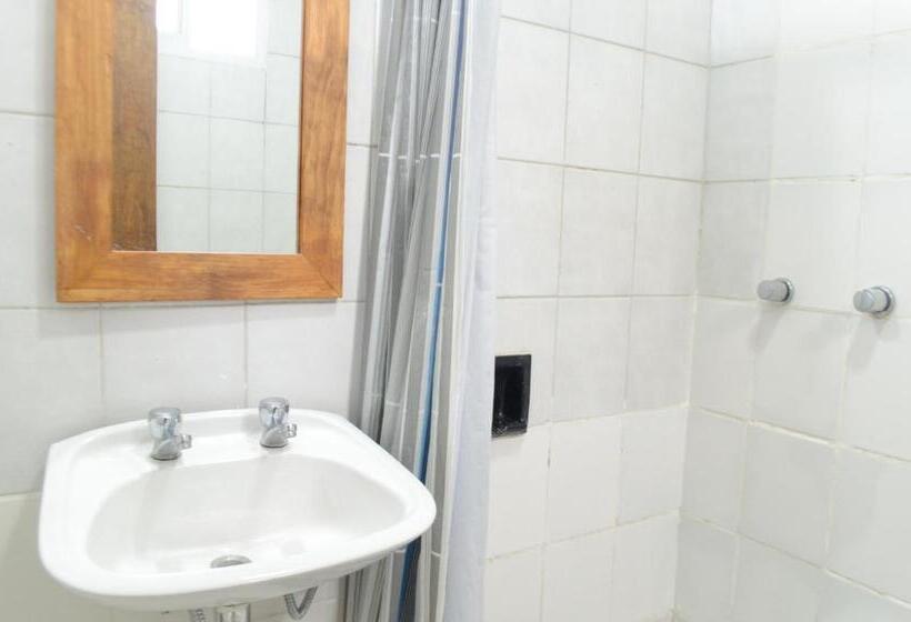 패밀리 룸, Yanquetruz