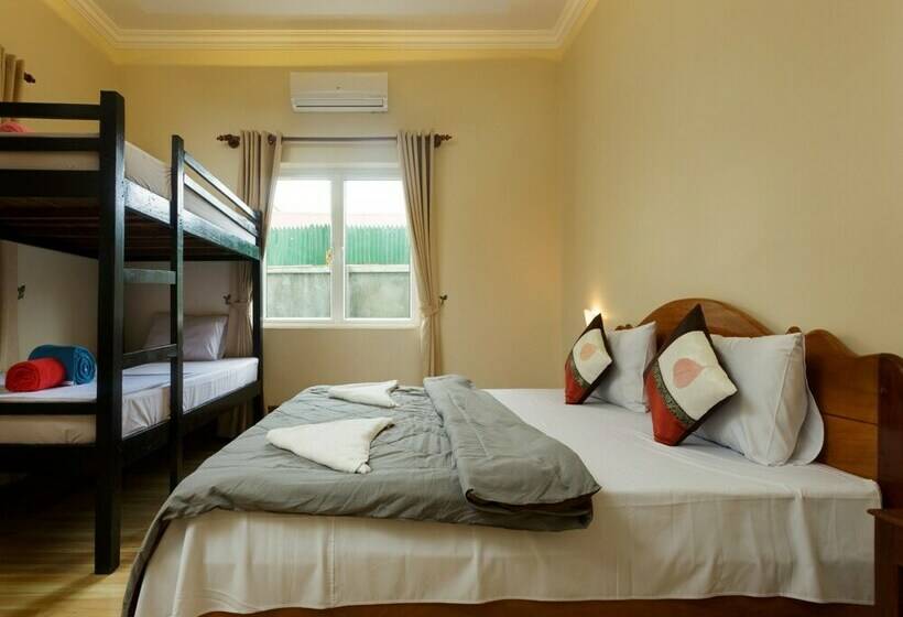 デラックスルーム, Emily And Nana Lodge