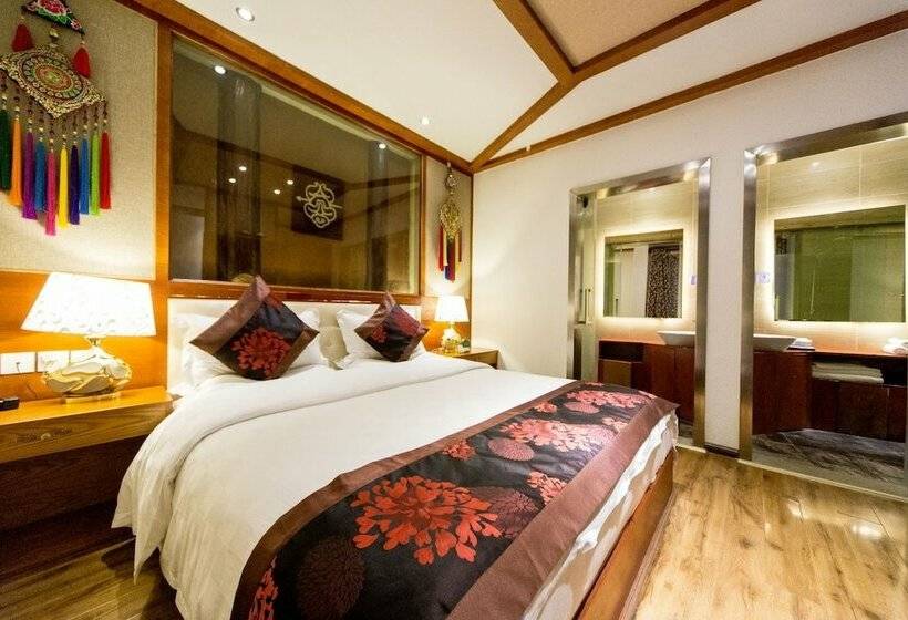 Номер Superior, Lijiang Bairui Vacation