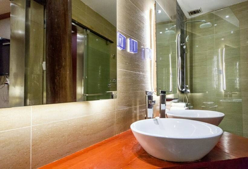 Номер Superior, Lijiang Bairui Vacation