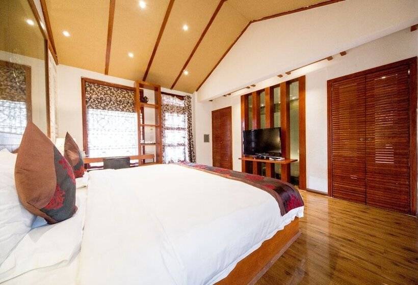 غرفة ديلوكس, Lijiang Bairui Vacation