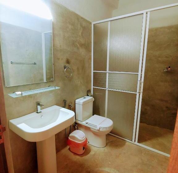 Номер Стандарт Вид на Бассейн, Airport Resort