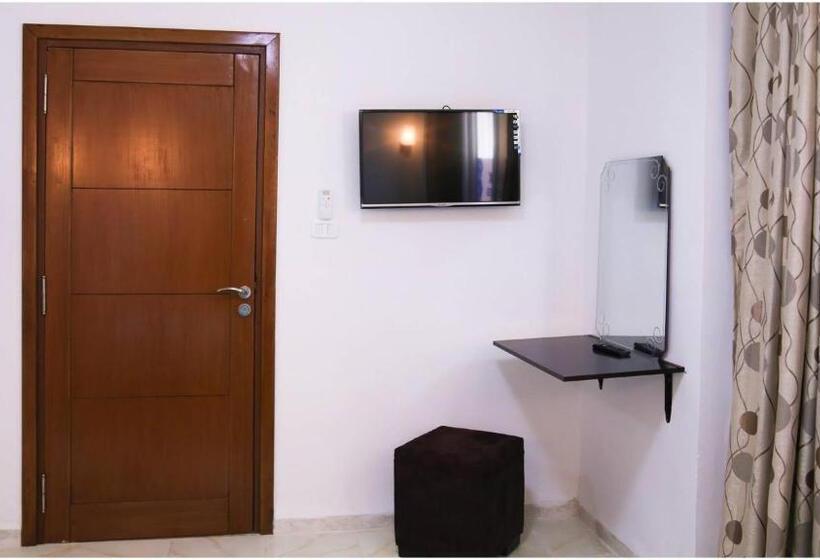 اتاق استاندارد چهار تخته, Métropole Résidence