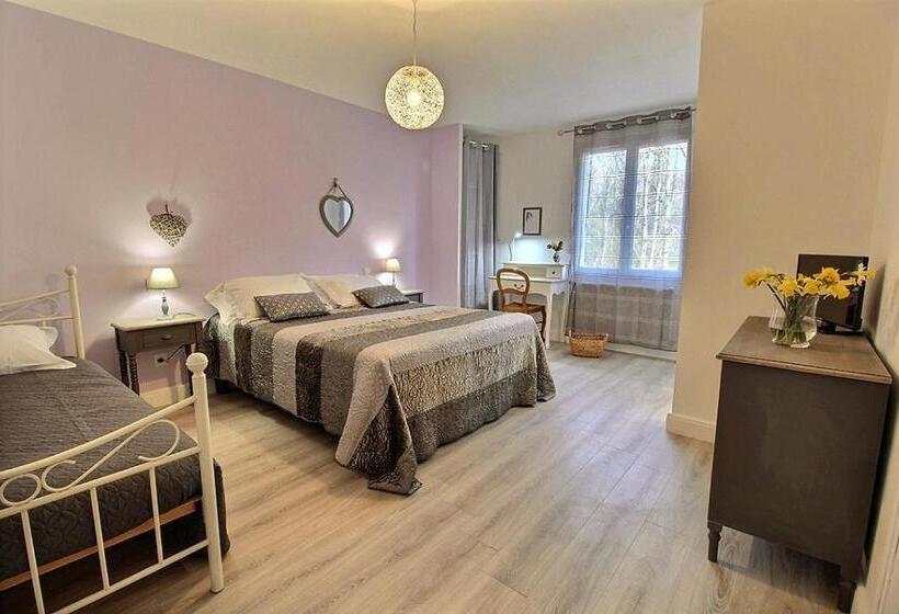 Номер Стандарт Трехместный, Logis Du Lièvre D Or
