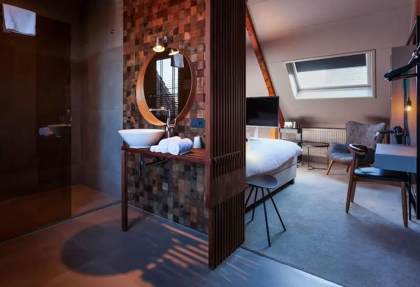 コンフォートルーム, Boutiquehotel Staats