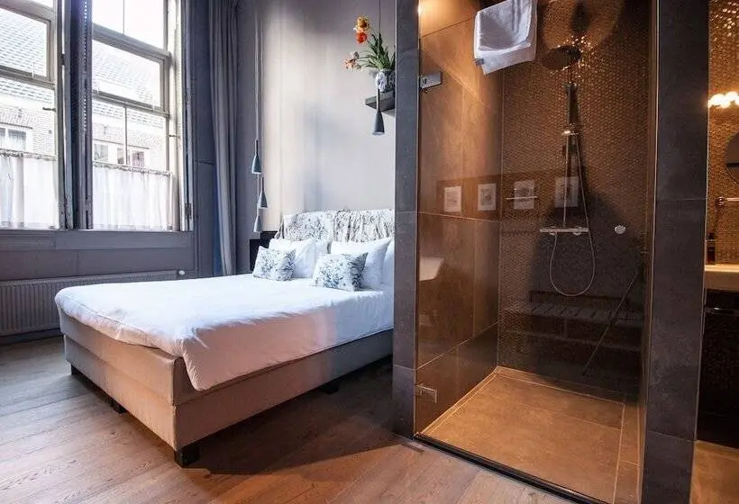 デラックスルーム, Boutiquehotel Staats