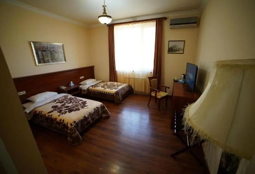 اتاق استاندارد, Syunik