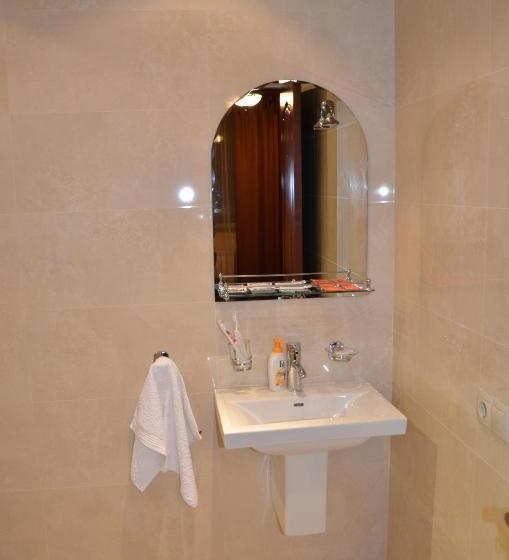 اتاق استاندارد, Syunik