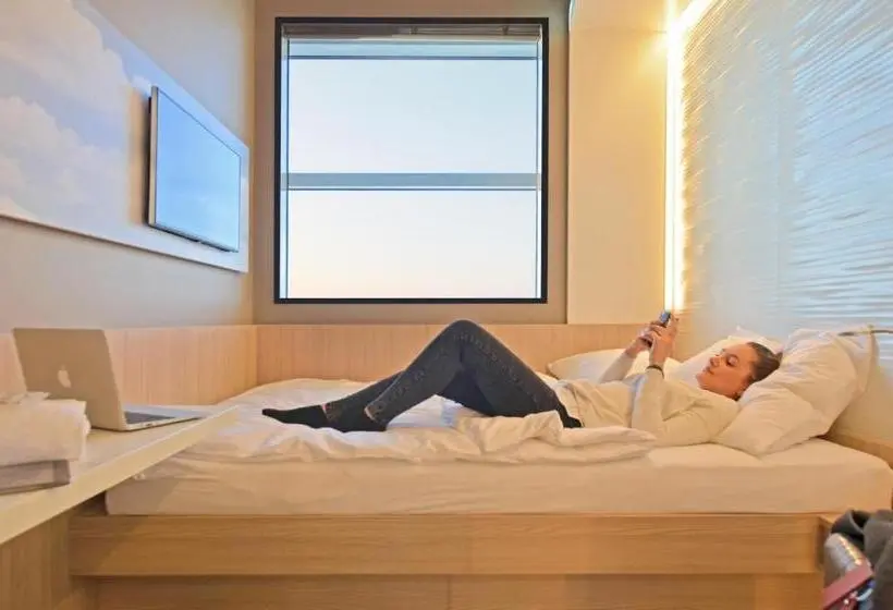 اتاق استاندارد, My Cloud Transit Hotel   Guests With International Flight Only!