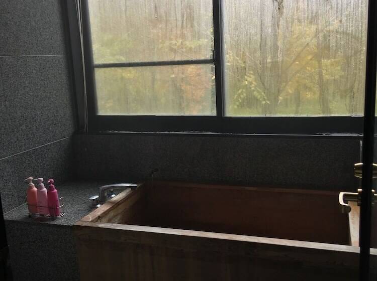 חדר סטנדרט לשלושה, Nakao Kogen Hotel Kazaguruma