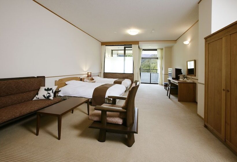 חדר סטנדרט לשלושה, Nakao Kogen Hotel Kazaguruma