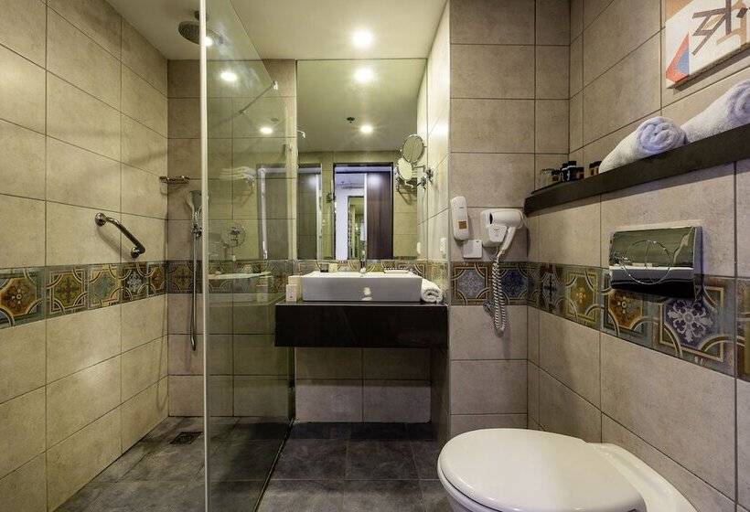 Suite Executiva, Ramada Olivie Nazareth