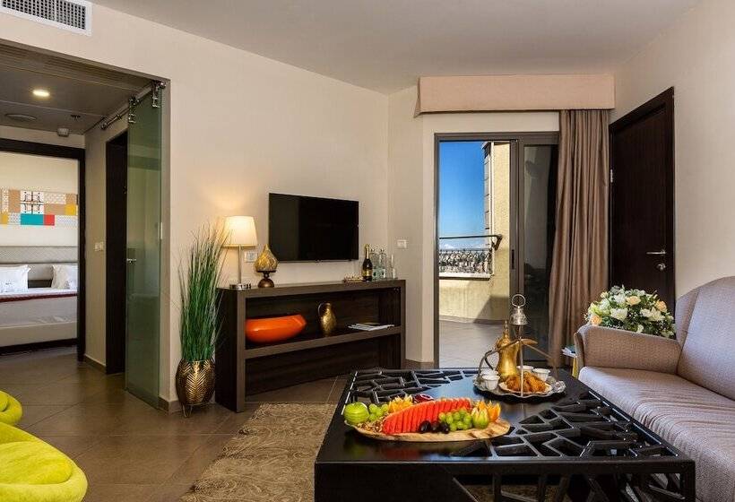 Suite Executiva, Ramada Olivie Nazareth