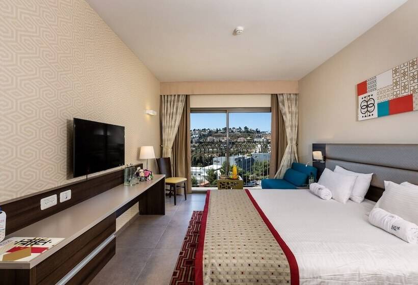 Quarto superior, Ramada Olivie Nazareth
