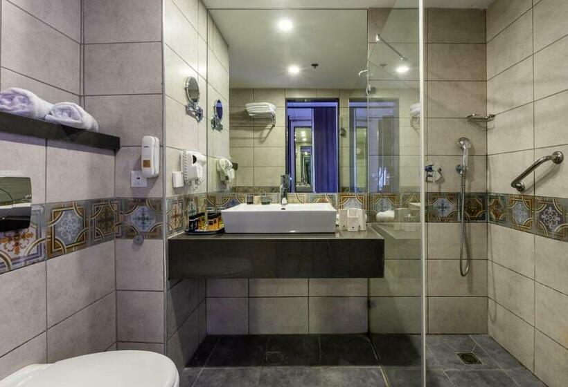 Quarto clássico, Ramada Olivie Nazareth