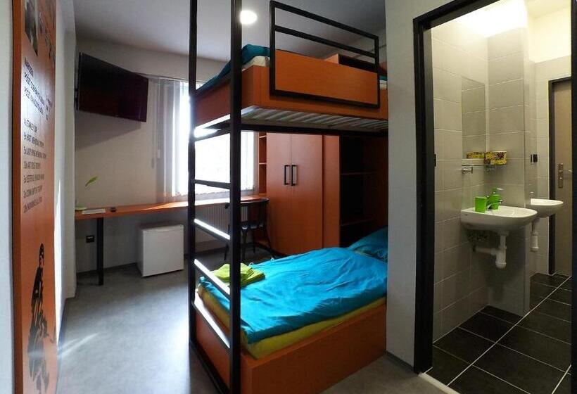 スタンダードルーム, Sporthotel Zimní Stadion Benešov