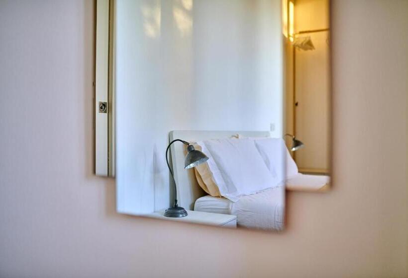 اتاق لوکس, B&b Villa Romano