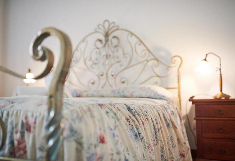 سوییت با چشم‌انداز باغ, B&b Villa Romano