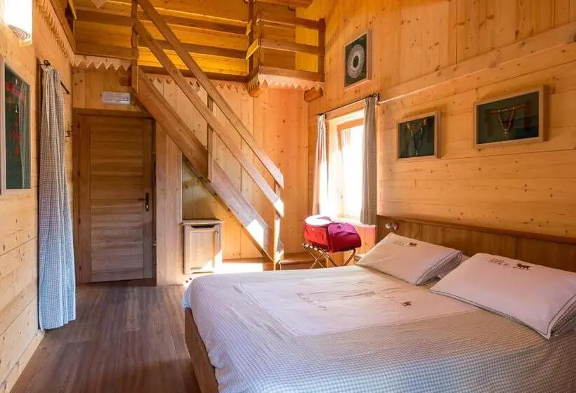 スーペリアールーム, Hibou Chambres Cogne
