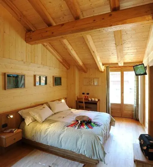 スーペリアールーム, Hibou Chambres Cogne