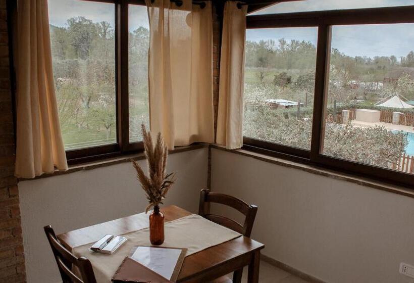 إستديو قياسى مطل على حمام السباحة, Country House L Aia   Wellness & Relax