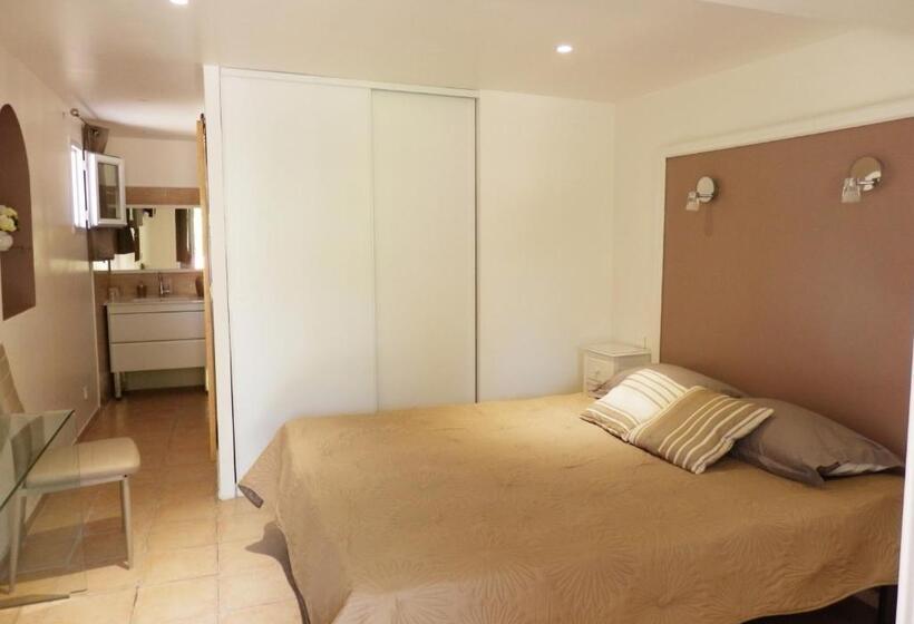 스탠다드 룸, Domaine De Foresta