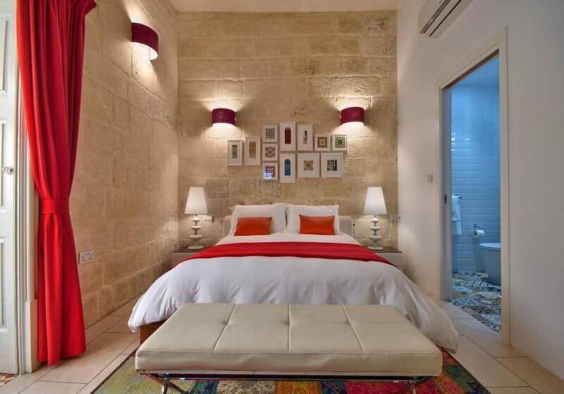 اتاق لوکس با تخت بزرگ, Julesy S Bnb