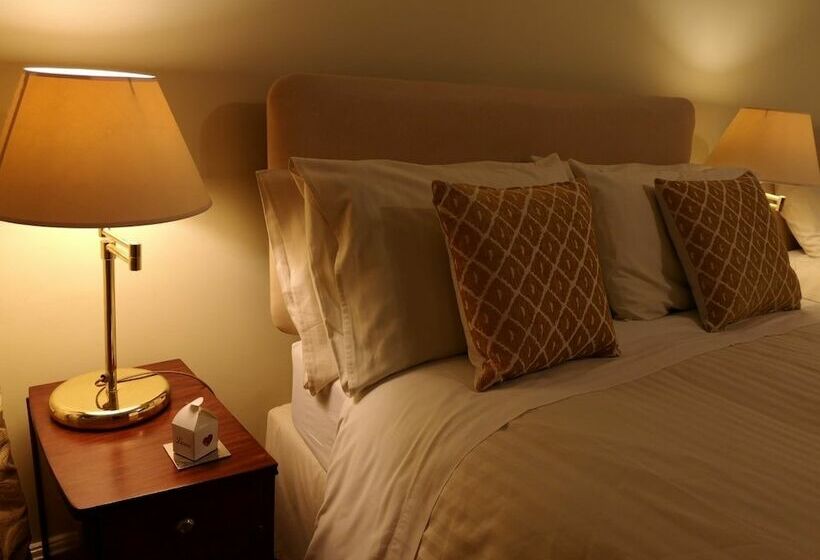 Номер Стандарт, Lossiemouth House