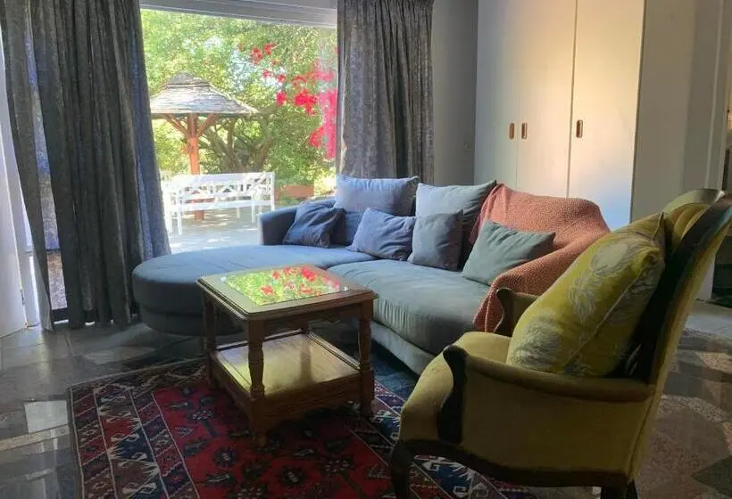 キングサイズベッドのスタンダードルーム, The Little Hideaway Guesthouse