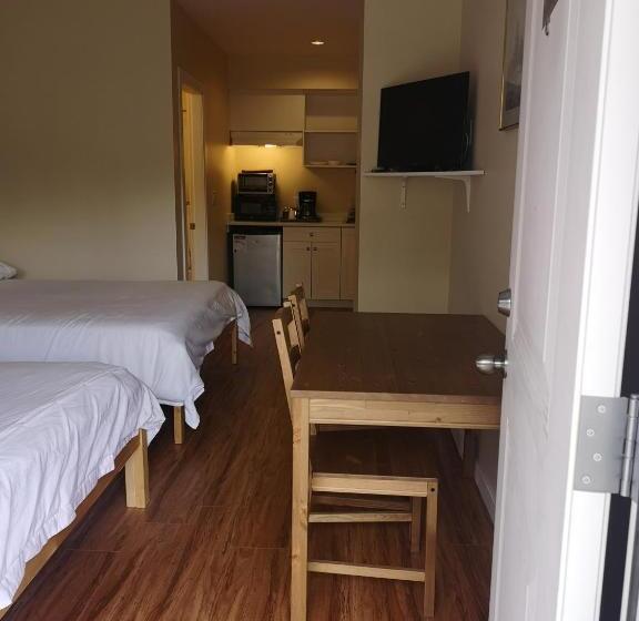 スタンダードルーム, Coquihalla Motel