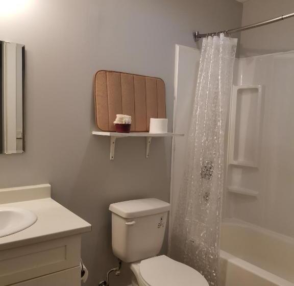 スタンダードルーム, Coquihalla Motel