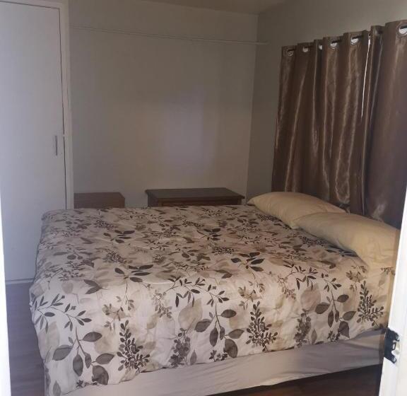 スイート（家族用）, Coquihalla Motel