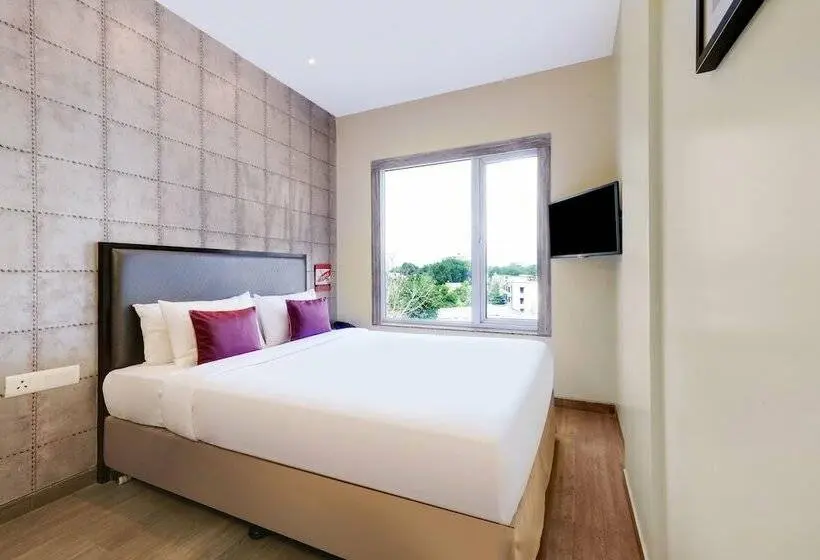 اتاق استاندارد, 7 Apple Hotel, Vadodara