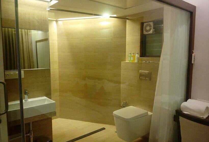 غرفة تنفيذية, Jivanta Shirdi