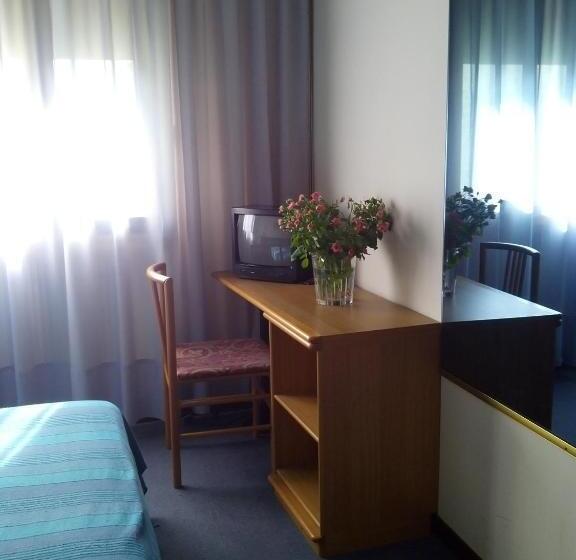 חדר סטנדרט נוף לגינה, Leon D'oro