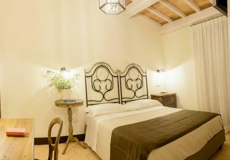 غرفة قياسية مطلّة علي الحديقة, Villa Sant Angelo