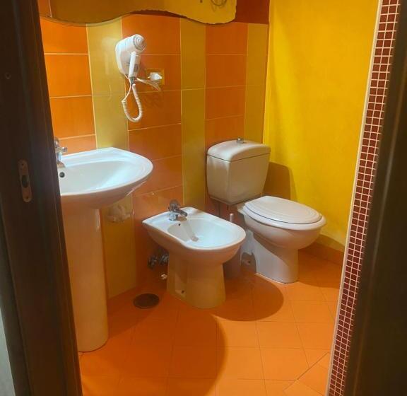 חדר אקונומי, B&b L Infiorescenza New