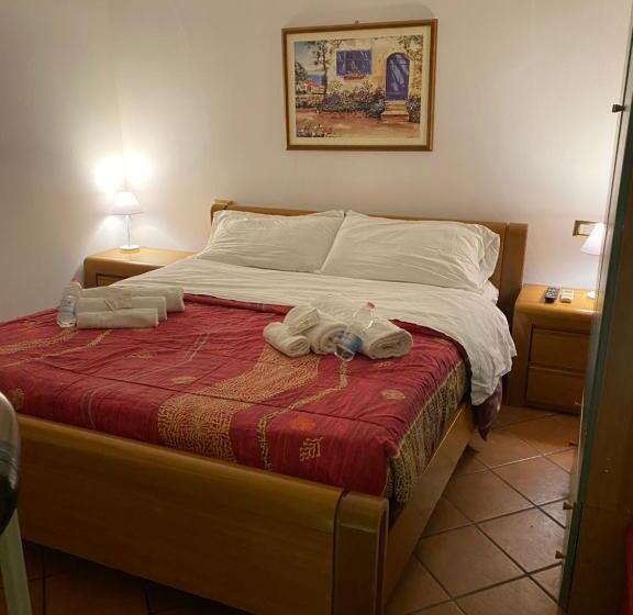 이코노미 룸, B&b L Infiorescenza New