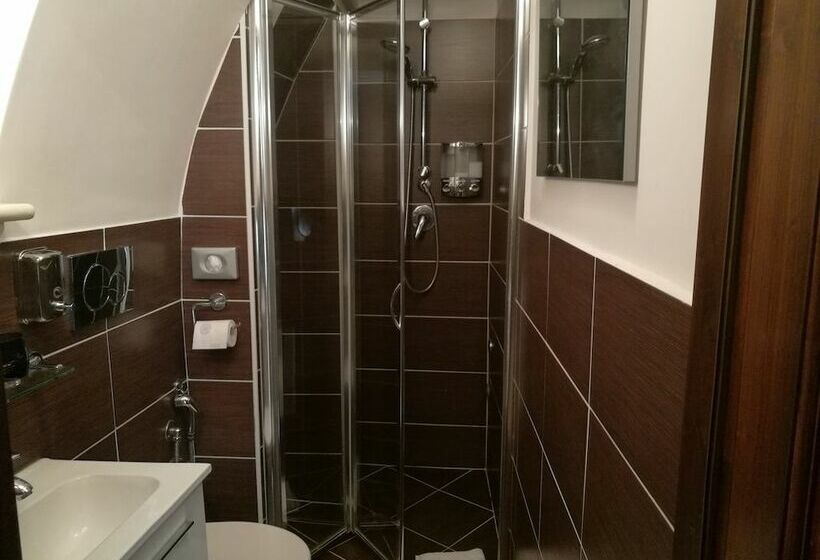 استودیوی استاندارد, Legacy