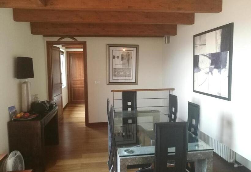 1 Bedroom Penthouse Apartment, Legacy