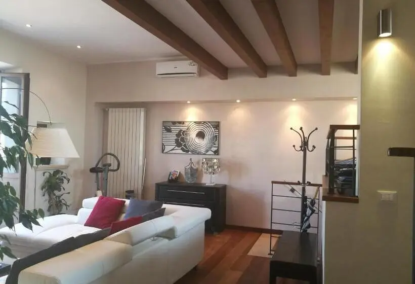 1 Bedroom Penthouse Apartment, Legacy