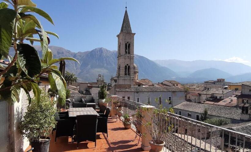 1 Bedroom Penthouse Apartment, Legacy