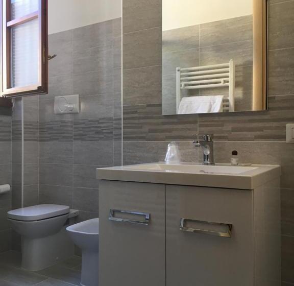 标准间, Antica Trattoria Dell'uva