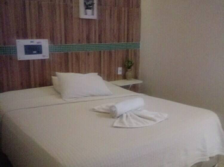 חדר סטנדרט, Cajuína City