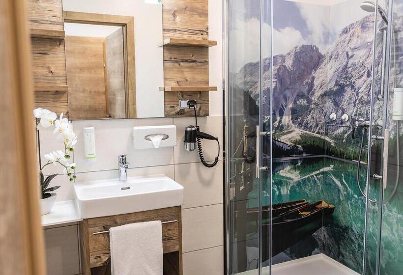 Апартаменты 2 Спальни, Apart Und Wellnesshotel Dachsteinresort