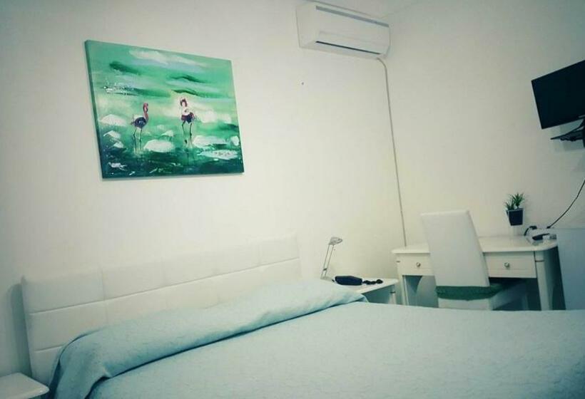 스탠다드 룸, Falco D'oro