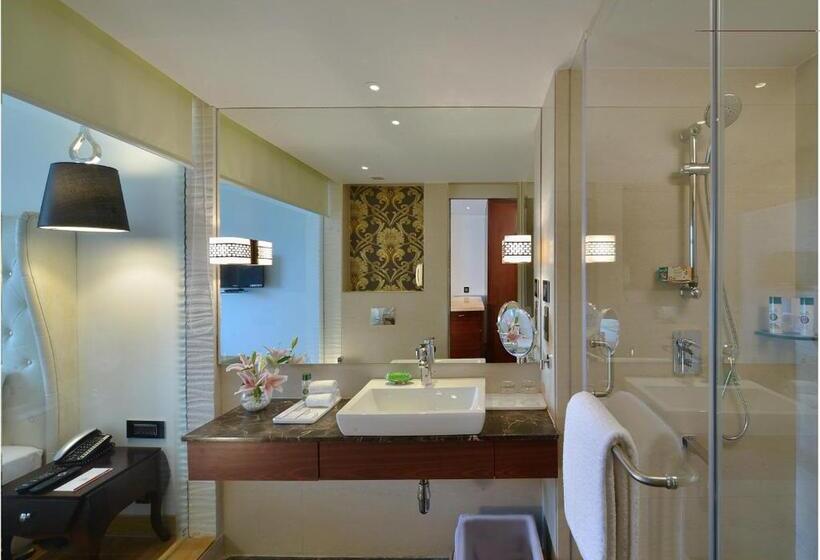 اتاق لوکس, Fortune Park Sishmo, Bhubaneshwar   Member Itc S Hotel Group